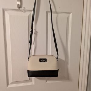 Kate Spade Two-Tone Black and Cream Hanna Crossbody Bag
